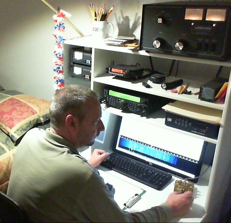 Dave on the air in the K7LOL shack